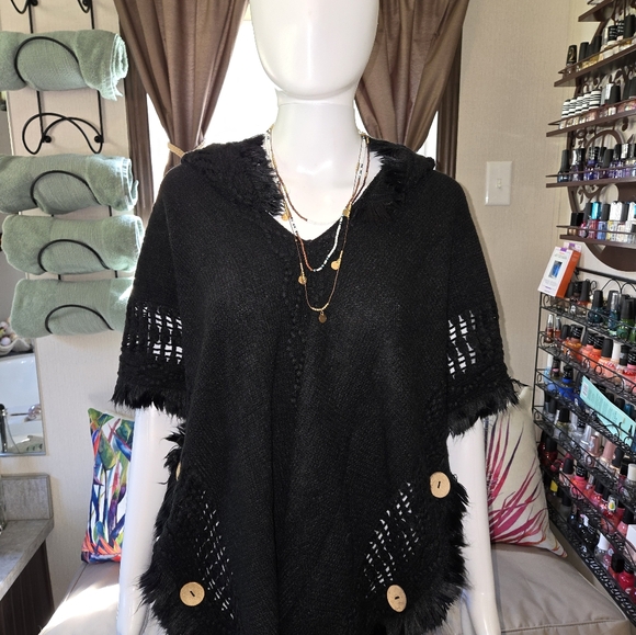 New! Beach Cover up Pullover Shawl - Picture 3 of 8